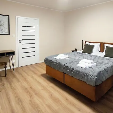 Stara Oficyna Lägenhet *